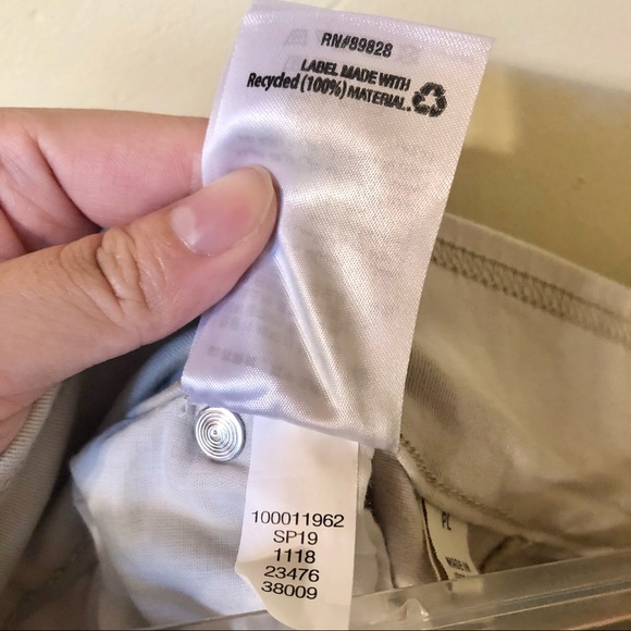 Style & Co Avery Skimmer Straight-Leg Capri Pants - Picture 12 of 12